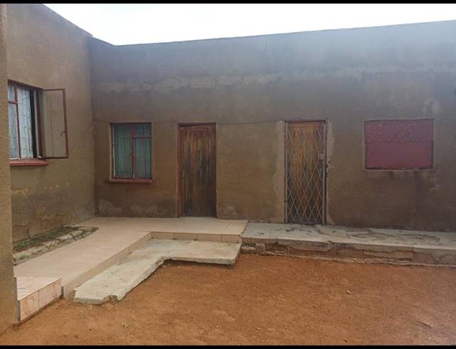 5 BEDROOM HOUSE FOR SALE IN MEGORING